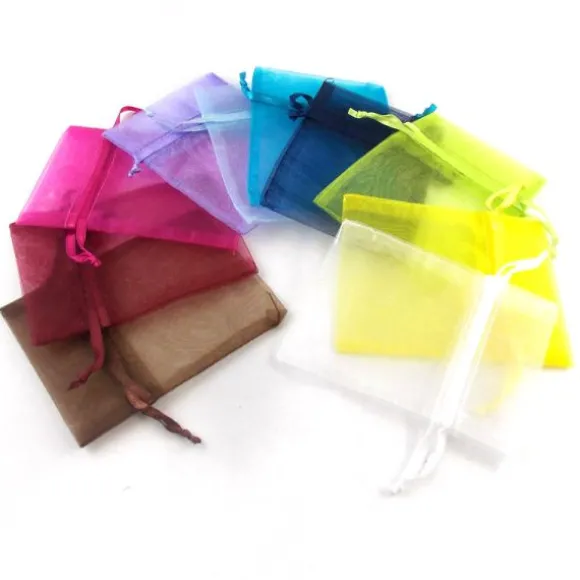 Petits sachets en organdi x10 - Coloris au choix