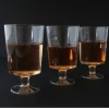 10 Verres Sur Pieds en Plastique - Transparent - 17 cl